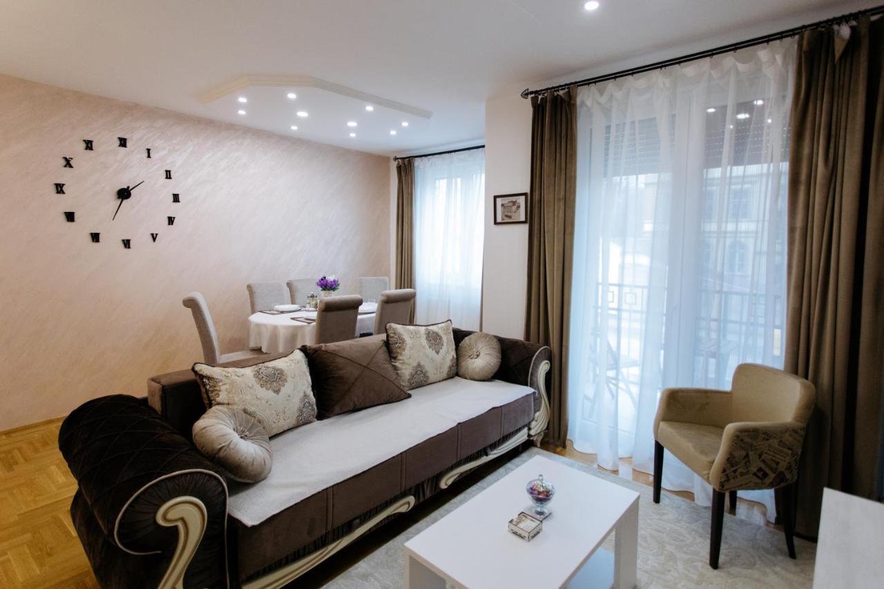 Apartman Kristina 4* Subotica Exterior foto